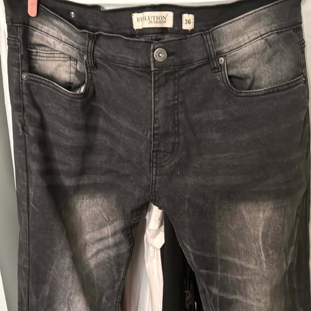 Men’s pants evolution and design is the brand their size 36